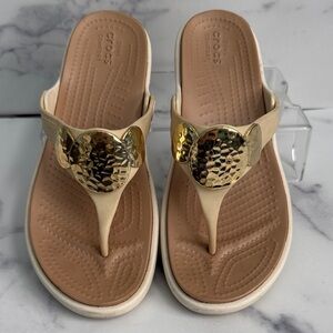 Crocs Sanrah Embellished Wedge Flip Sandal Size 6 W